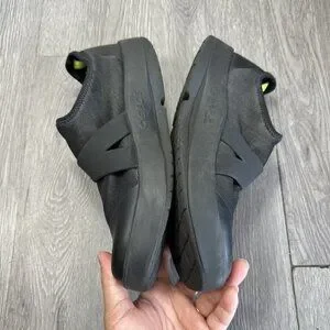 OOFOS | Shoes | Oofos Oomg Eezee Low Mens 8 Shoes Slip On  display picture 2